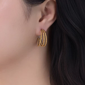 Hoa Tai nữ mạ vàng cao cấp, thiết kế hiện đại, trẻ trung, thích hợp đi tiệc đi chơi Estelle Muse - DOJI