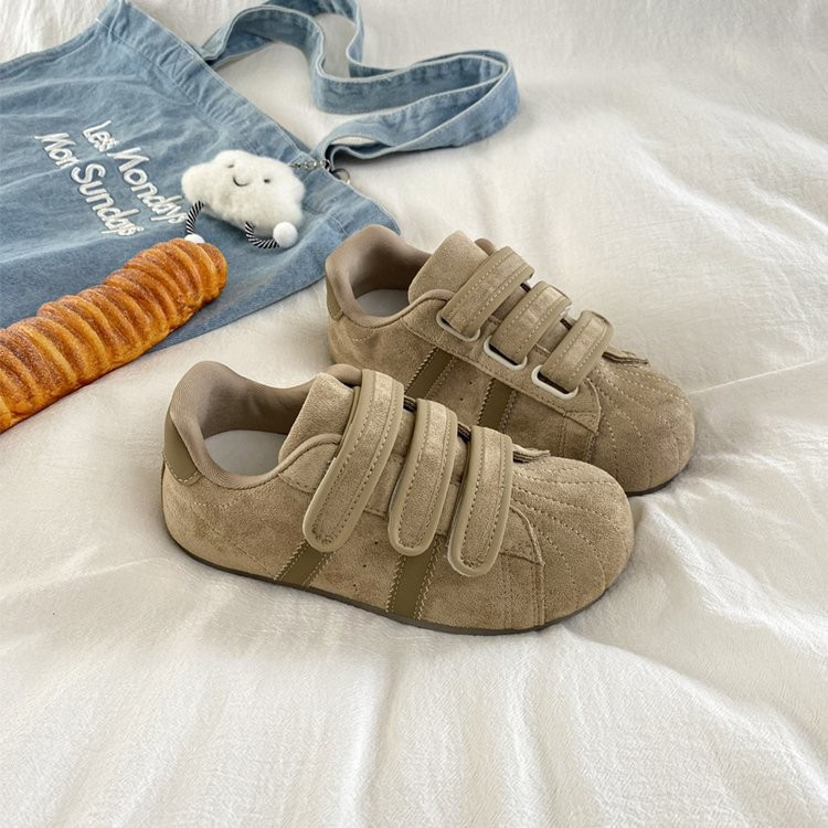 Retro Mũi Tròn Velcro Đế Dày Nữ Giày Thể Thao Thu Đông Phong Cách Mới Thời Trang Thoải Mái Mặc Ngoài Chống Trơn Trượt Chống Mài Mòn