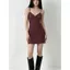 Váy đeo chéo chấm bi màu nâu cổ điển mùa hè 2026 cổ chữ V eo hẹp chữ A Slim-fit Slimmer Look Hot Girl Váy không tay đi biển dành cho nữ