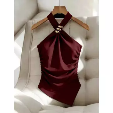 Áo croptop không tay đính kim loại đen, áo tank top dệt kim ôm sát mùa hè dáng casual với vạt áo bất đối xứng, áo thiết