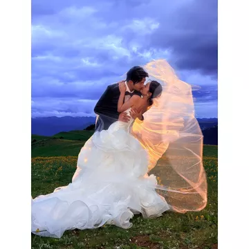 Quá Khổ Veil Cô Dâu Chụp Ảnh Đám Cưới Cao Cấp Siêu Cổ Tích Đạo Cụ Chính Dài Kéo Dài Phong Cách Chụp Ảnh Lông Tơ Bãi Cỏ