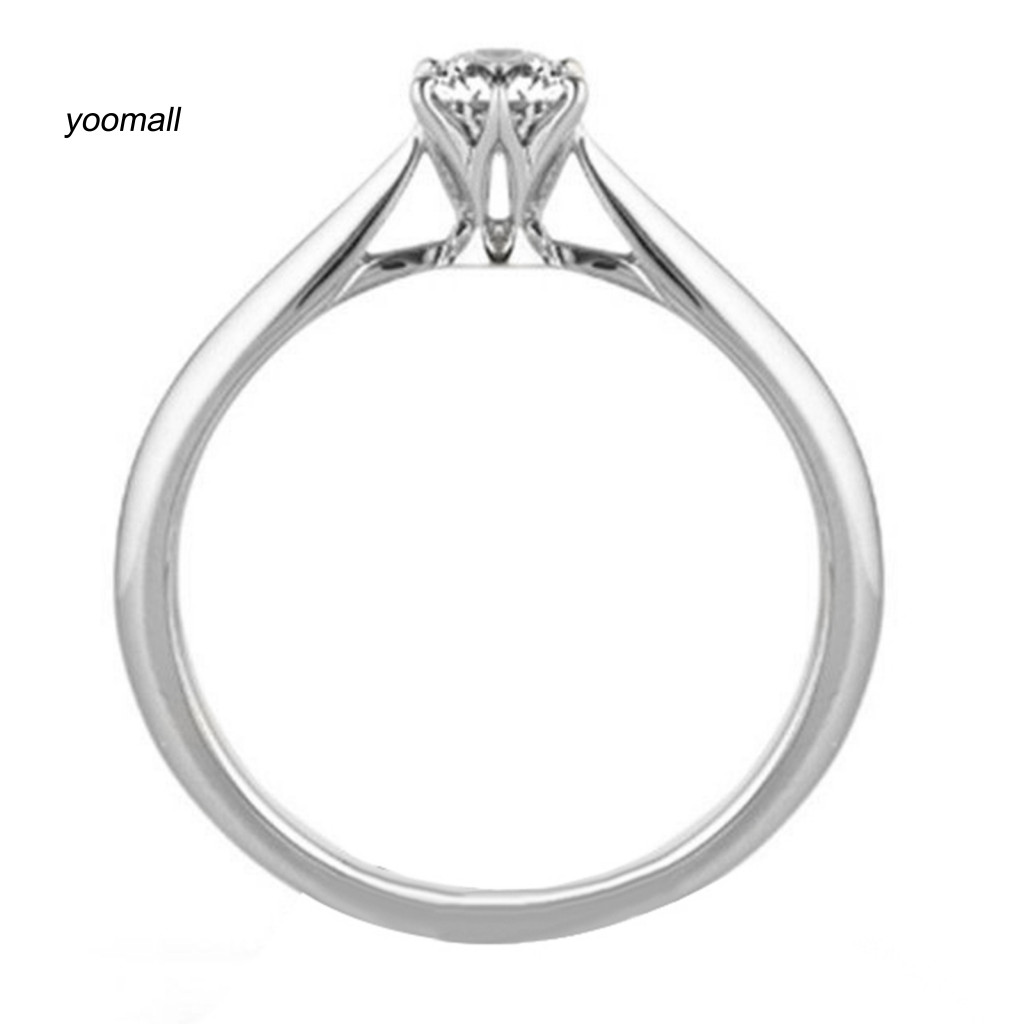 Nhẫn đính đá Cubic Zirconia hợp kim thanh lịch với sáu móng, phù hợp cho các bữa tiệc