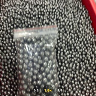 1kg, 2kg các loại bi sắt lớn. Dành cho vip 10. Dùng để thay thế trục xe đạp. Xe đạp điện.. Bi có loại bi 8mm, 9mm,10mm
