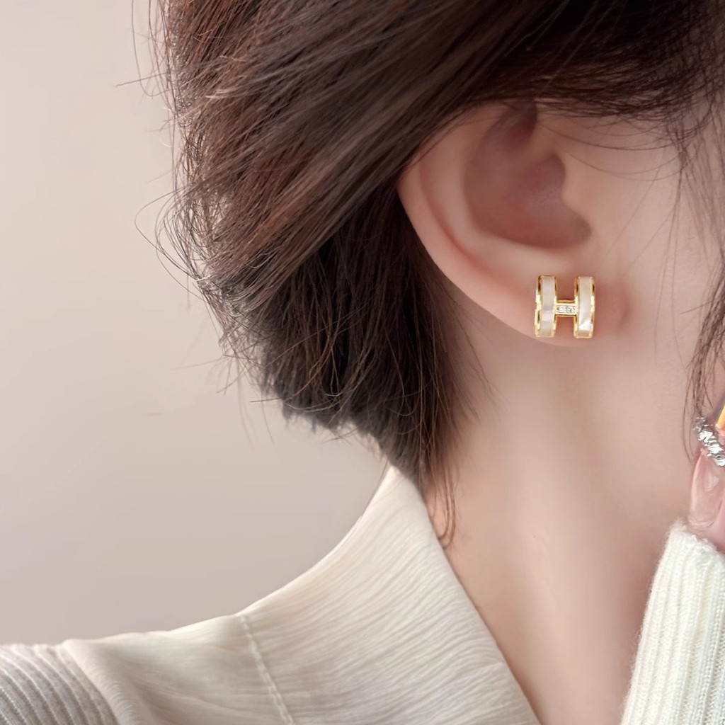 Bông tai vàng thanh lịch sang trọng nhẹ bạc s925
