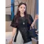 Ren trắng mùa hè Rỗng dài tay ngắn Top Split Niche Design Loose Covering Flesh Phong cách phương Tây Slimer Look All-Match Ren Áo sơ mi nhỏ nữ