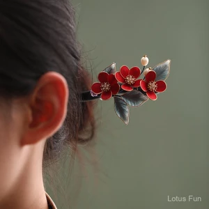 Kẹp tóc gỗ đàn hương handmade nữ tính, phù hợp làm phụ kiện thời trang tóc