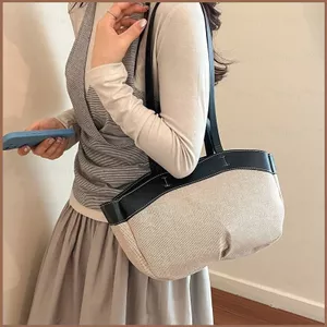 SQ11 Túi Đeo Vai Nữ Niche Mới Độc Đáo Đơn Giản Chất Lượng Cao Phong Cách Túi Tote Hợp Thời Trang Với Dung Tích Lớn