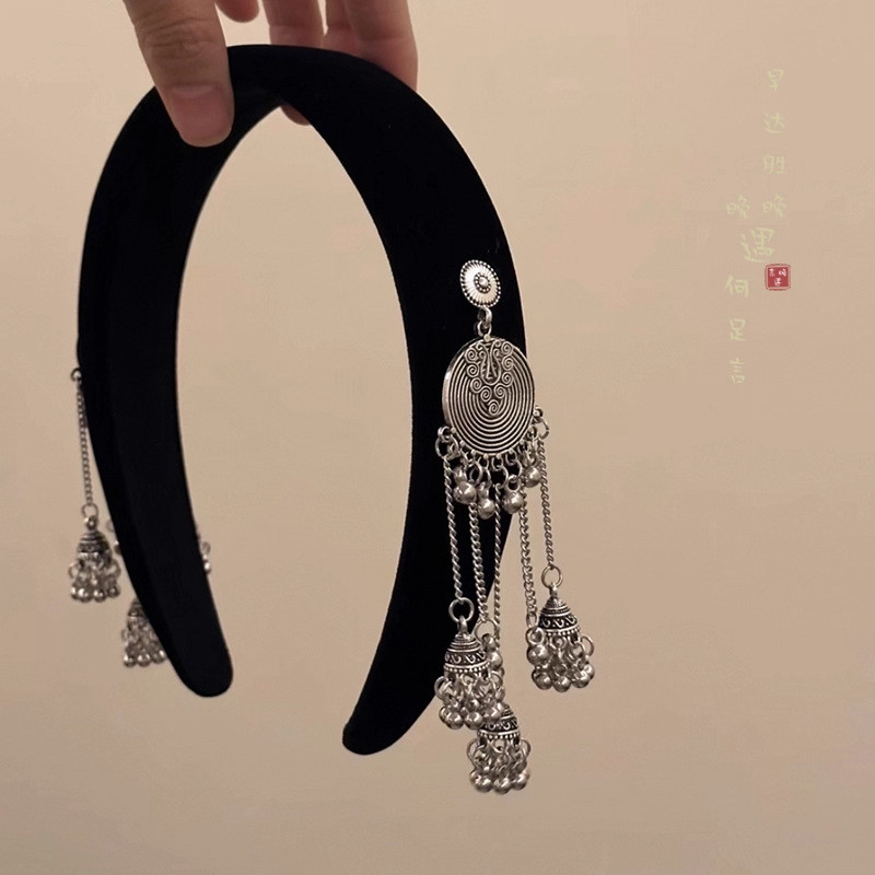 MAUROPOLI [Hàng có sẵn] Miaojiang Girl Băng đô tua rua nhung đỏ Nữ Phong cách Trung Quốc mới Phong cách dân tộc Đầu lâu cao áp Băng đô Phụ kiện tóc cổ điển