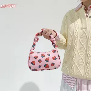HFSHY Túi đeo vai có dây kéo in hình dâu tây dễ thương có khóa kéo Hoàn hảo để sử dụng hàng ngày Trường học Mua sắm Du lịch VN