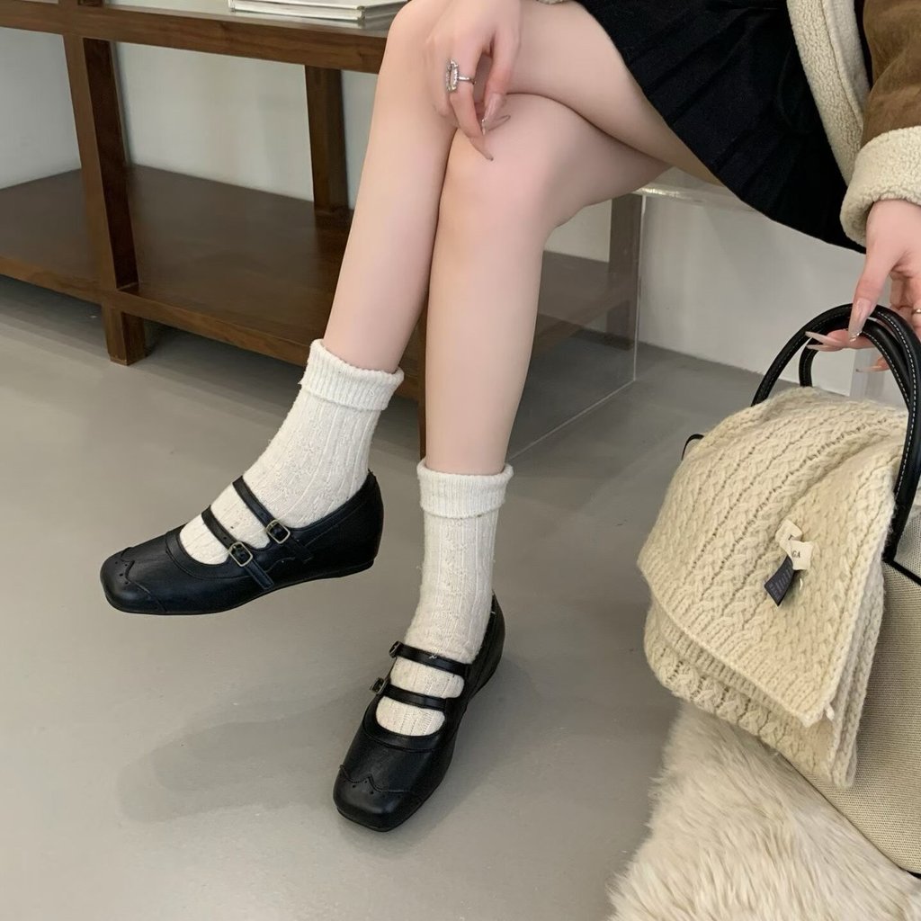 TT Mũi Vuông Khâu T-Buckle Dây Đeo Giày Đơn Nữ 2025 Phong Cách Mới Da Mềm Mary Jane Giày