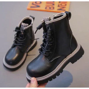 Giày Bốt cho Bé Trai Bé Gái Cao Từ 1 - 7 Tuổi Quai Dán Da PU Bóng Phong Cách Thể Thao Cá Tính c88 Chip & mom Chip & mom