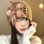Mũ lưỡi trai dệt kim rỗng hoa ba chiều Nữ phiên bản Hàn Quốc Bầu không khí Mũ dệt kim nhìn mặt nhỏ Mũ chui đầu du lịch