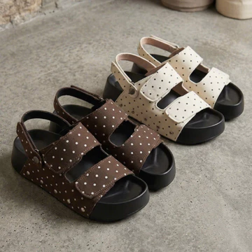 Sandal chấm bi sandal đi được 2 kiểu sandal học sinh sinh viên mẫu sandal bền bỉ ( sandal học sinh)
