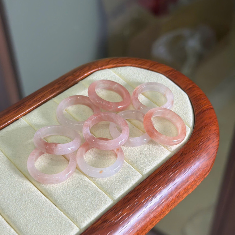 [𝐒𝐀𝐋𝐄] Nhẫn Đào Hoa Nương Hồng Trong Tự Nhiên – Nhẫn Đá Phong Cách Hàn Quốc 𝐊𝐈𝐌 𝐓𝐇À𝐍𝐇 𝐁Ả𝐎