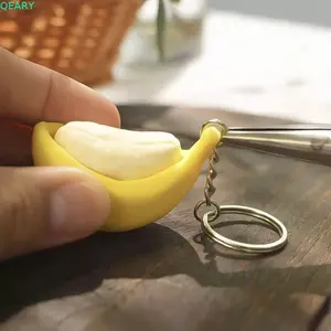 QEARY Banana Fidget Móc khóa, Mô phỏng Công tắc cảm giác Clicker Fidget Đồ chơi, Túi bé trai bé gái Mặt dây chuyền vui nhộn Làm dịu ngón tay Mặt dây chuyền lo âu