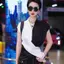 Hàng hóa Châu Âu mùa hè Màu sắc phù hợp với áo sơ mi ngắn tay cổ chữ V Thiết kế thích hợp Phong cách phương Tây Giảm tuổi Bao phủ rộng thịt Slimer Look Commuter Class
