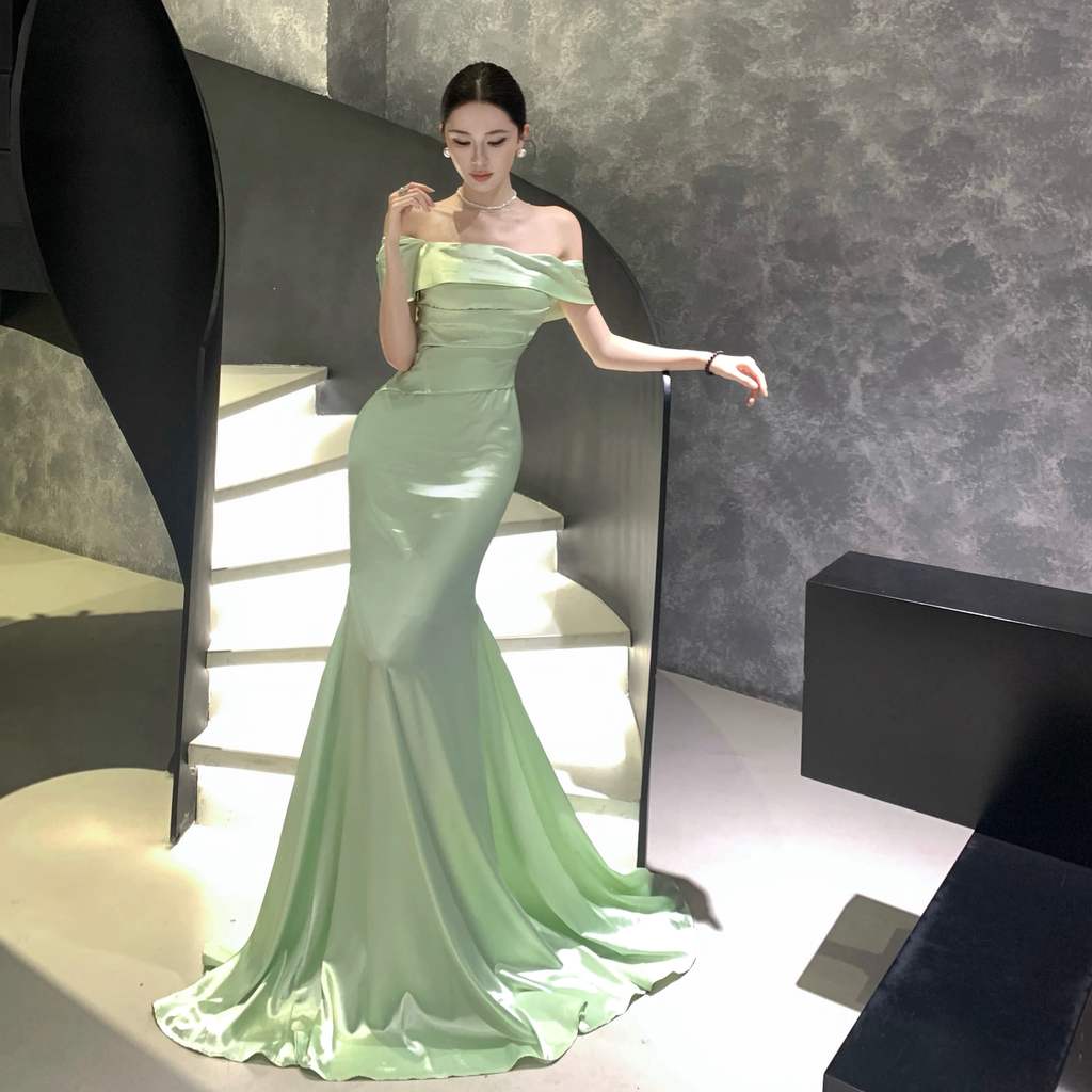Đầm trễ vai đuôi cá dài màu xanh Pastel sang trọng