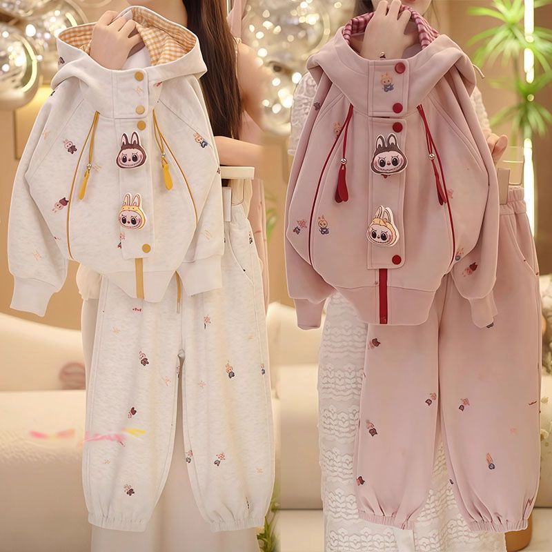 Bé Gái Phong Cách Mới Phiên Bản Hàn Quốc Quần Áo Thu Đông Bé Dễ Thương Phong Cách Phương Tây Top Có Mũ Trùm Đầu Xuân Thu Hoạt Hình Thường Ngày Phù Hợp Với