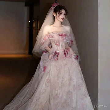 Áo choàng cô dâu nhẹ nhàng, váy dạ hội siêu thần tiên cho cô dâu đính hôn, váy công chúa cao cấp, sang trọng nhẹ nhàng,