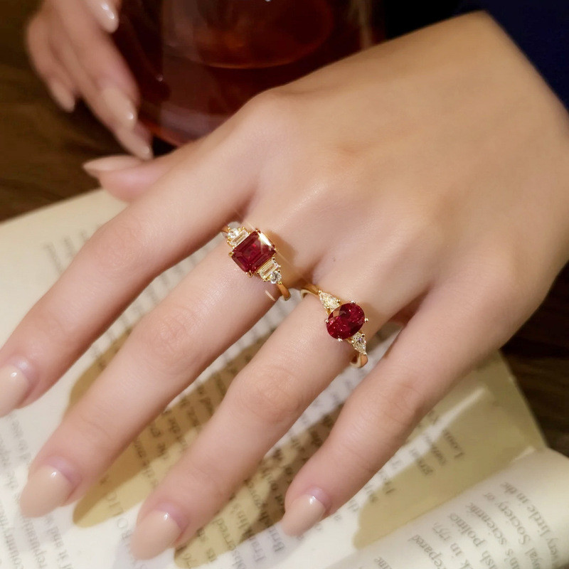 Women's Gold-Plated Ring by ynkkk01.vn