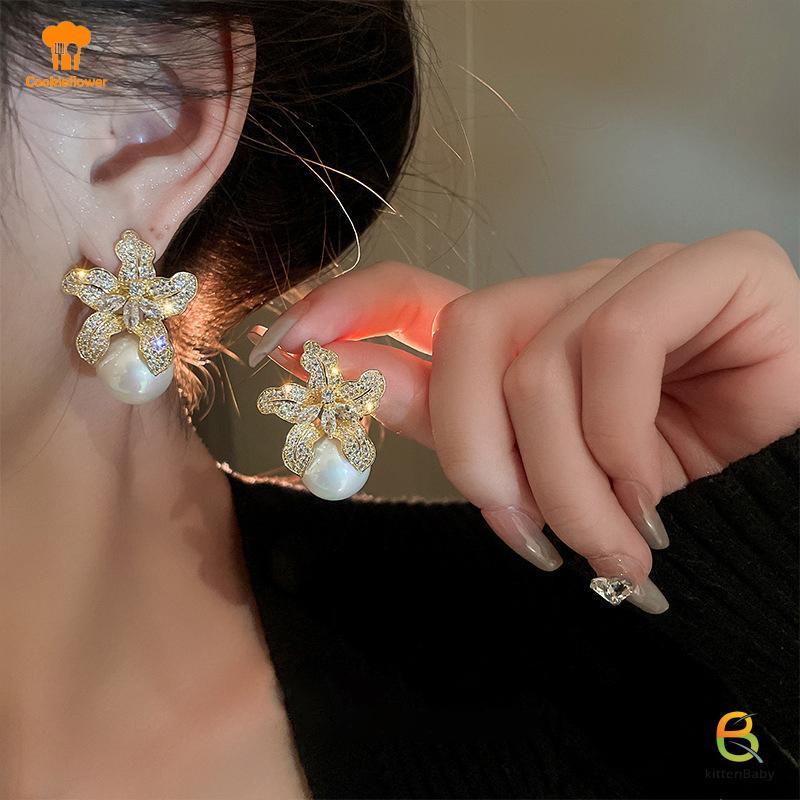 Bông tai nữ phong cách châu Âu - Mỹ, retro sang trọng với hoa ngọc trai thời thượng