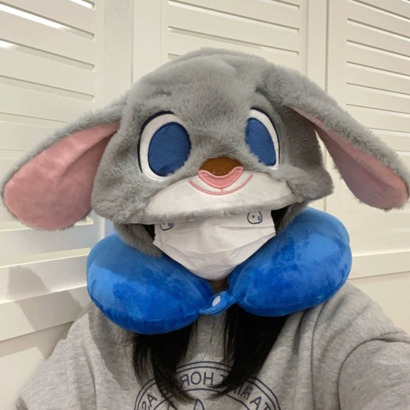 Gối Cổ Chữ U Có Mũ Kitty - Mềm Mại, Giữ Ấm Tốt, Hỗ Trợ Ngủ Thoải Mái Trên Máy Bay & Xe Hơi