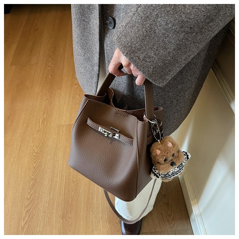 Túi xách nữ 66789|phong cách cổ điển cao cấp|túi xách nhỏ PU|dành cho nữ|19*20*14cm|mẫu mới Kaka House|túi đeo chéo đa dạng phong cách|túi xách tay phổ biến|túi xách dạng xô