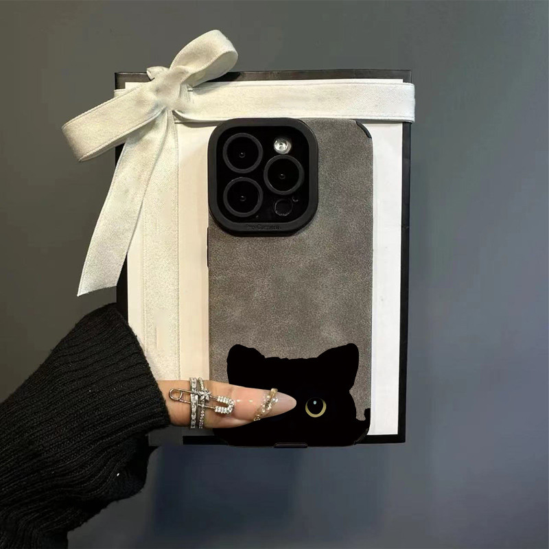 Dây chuyền nhỏ Black Cat phù hợp với vỏ điện thoại 17promax/16 PROMAX, iPhone 15, da lông nhím 14, xốp mềm X