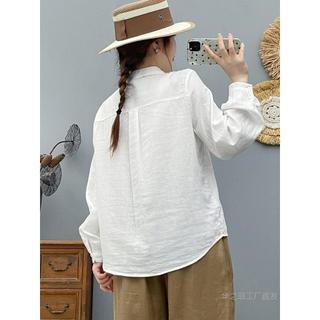 Áo sơ mi nữ cotton chất lượng cao, phong cách retro văn học với thiết kế cổ vuông, tay dài, nhẹ nhàng phù hợp mùa thu và mặc thường ngày