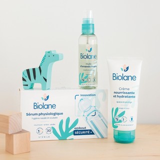 Kem dưỡng ẩm em bé BIOLANE Nourishing and Moisturizing Cream (100ml)