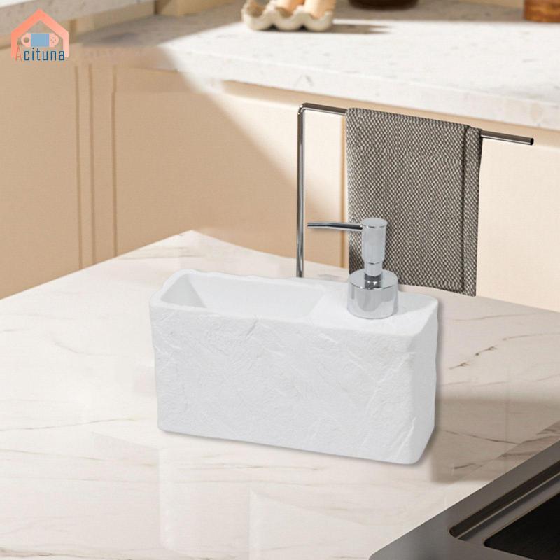 Phụ kiện hộp đựng xà phòng có máy bơm. Nhỏ gọn, thiết thực, dễ sử dụng. Dụng cụ sắp xếp nhựa bền cho miếng bọt biển, cọ tắm và miếng cọ rửa.