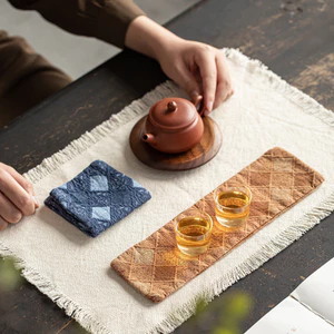 Khăn Lau Trà Thủ Công Vải Cotton Linen Cao Cấp - Khăn Tay Đa Năng Họa Tiết Quả Trám Cổ Điển - Quà Tặng Tinh Tế [27.5x8cm]