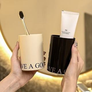 Cốc súc miệng bàn chải đánh răng sang trọng, giá trị cao, lưu trữ phòng tắm