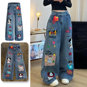 Quần jean phong cách mới với thiết kế độc đáo, phù hợp unisex cao cấp