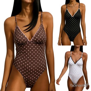 Bộ đồ bơi liền quần hoa chấm bi cho nữ, thiết kế spaghetti dây và form body ôm gọn.