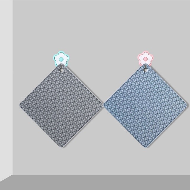 Miếng lót, tấm lót nồi silicone cách nhiệt chịu nhiệt [Dày 6mm], lót ly, lót nồi cơm chống trượt hình vuông tổ ong -THEA