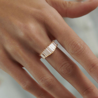 Vương miện dát zirconia hình chữ nhật, kiểu dáng nhẹ nhàng và cá tính