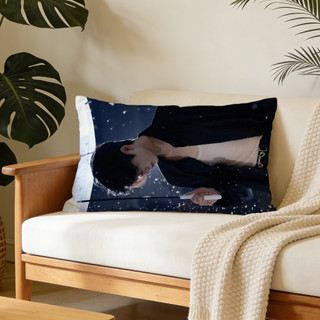 Nam diễn viên Trung Quốc Zhang Linghe Vỏ gối hình chữ nhật bằng Polyester in một mặt — Vỏ đệm ô tô, trang trí nhà cửa, quà tặng cho bạn bè (Không bao gồm chèn gối)