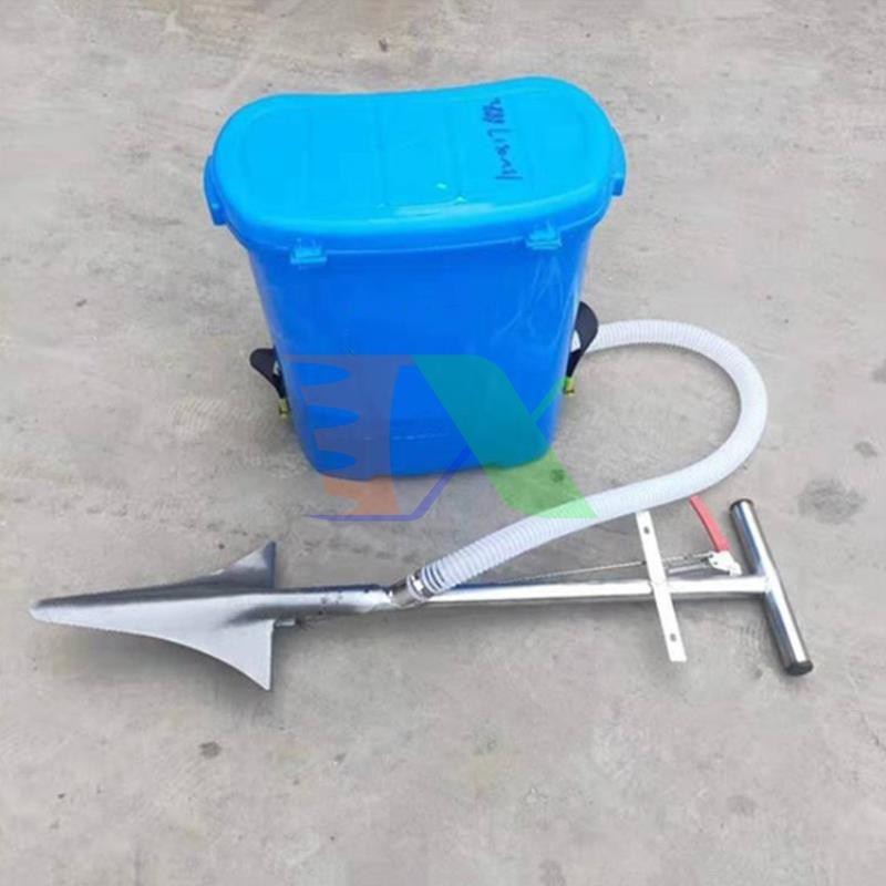 Xẻng Bón Phân Đeo Vai 25L TMP-03 - Dụng Cụ Rải Phân Cơ Học Năng Suất 2Ha/Ngày (Tháp Xanh) Dụng Cụ Bón Phân Đeo Lưng,
