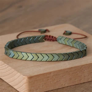 Retro Ba Màu Gallstone Mũi Tên Punk Handmade Đen Gallstone Vòng Tay Nữ