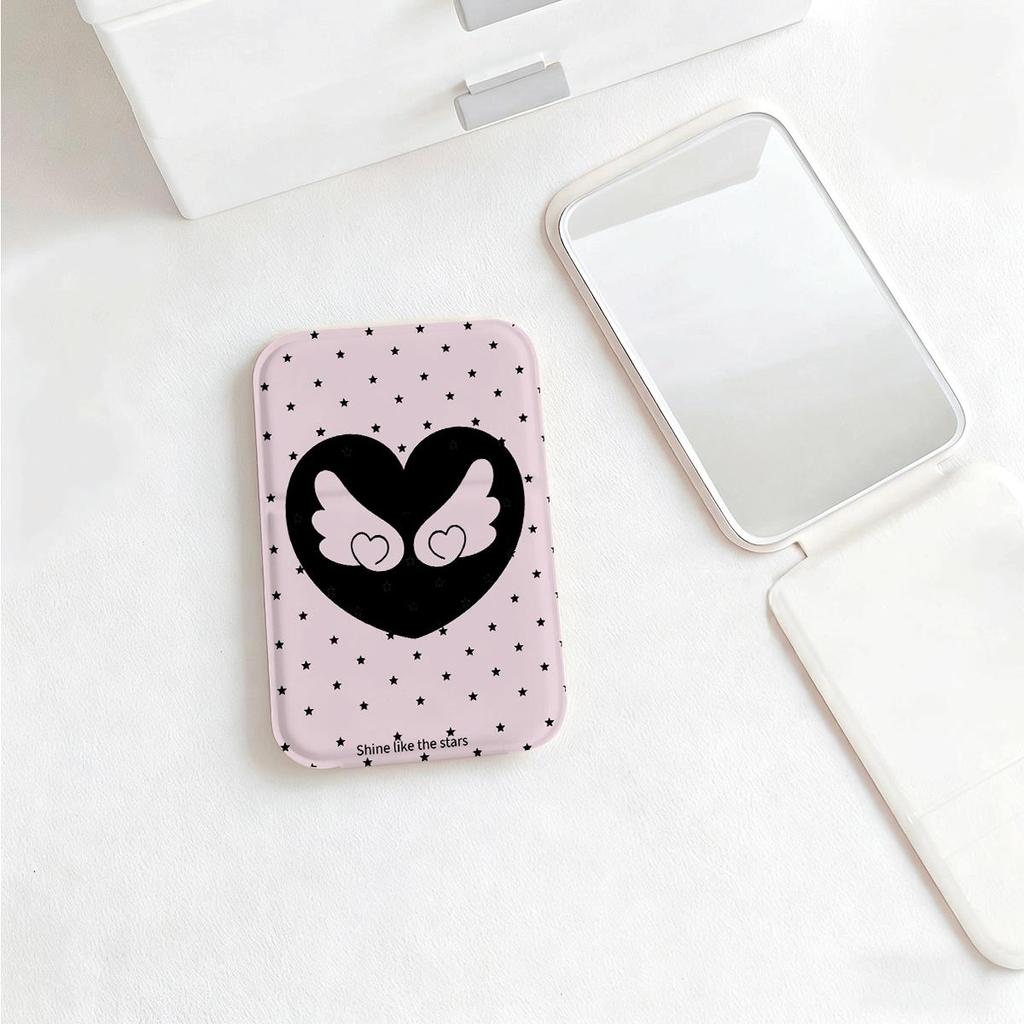 Lời bài hát: Pink Heart Black Wings Gương Phụ Kiện Gập Nhỏ Gọn, Quà Tặng BạnBèSiêuĐẹp