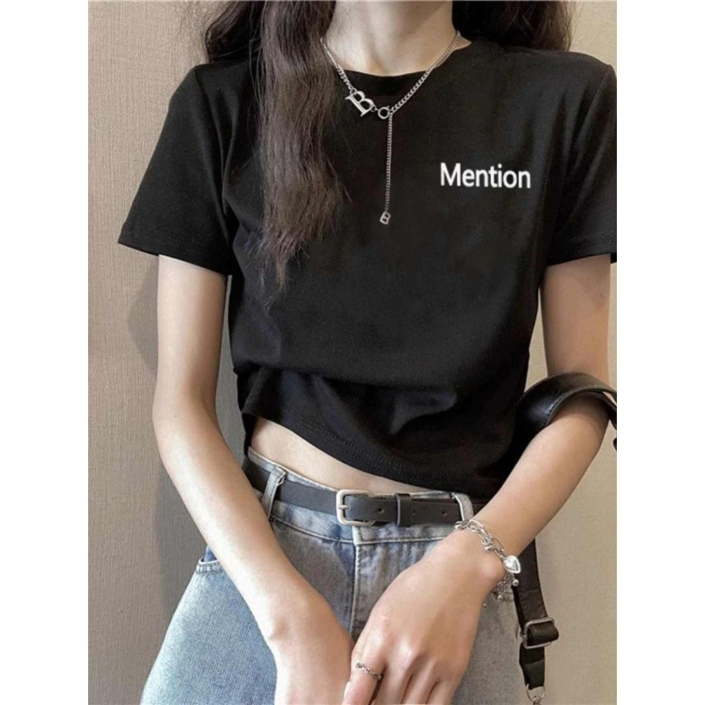 Áo thun nữ dáng ngắn hở eo, thiết kế cao cấp, chất lượng đạt tiêu chuẩn xuất khẩu.