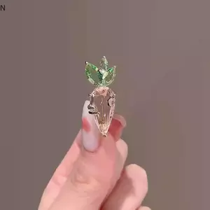 Nhẫn pha lê hình cà rốt với thổ cẩm cho nữ, phù hợp làm quà tặng tình yêu cho tiệc cưới
