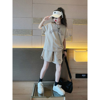 Bộ đồ bé gái mặc hè form rộng – Set áo thun quần short trẻ em cá tính