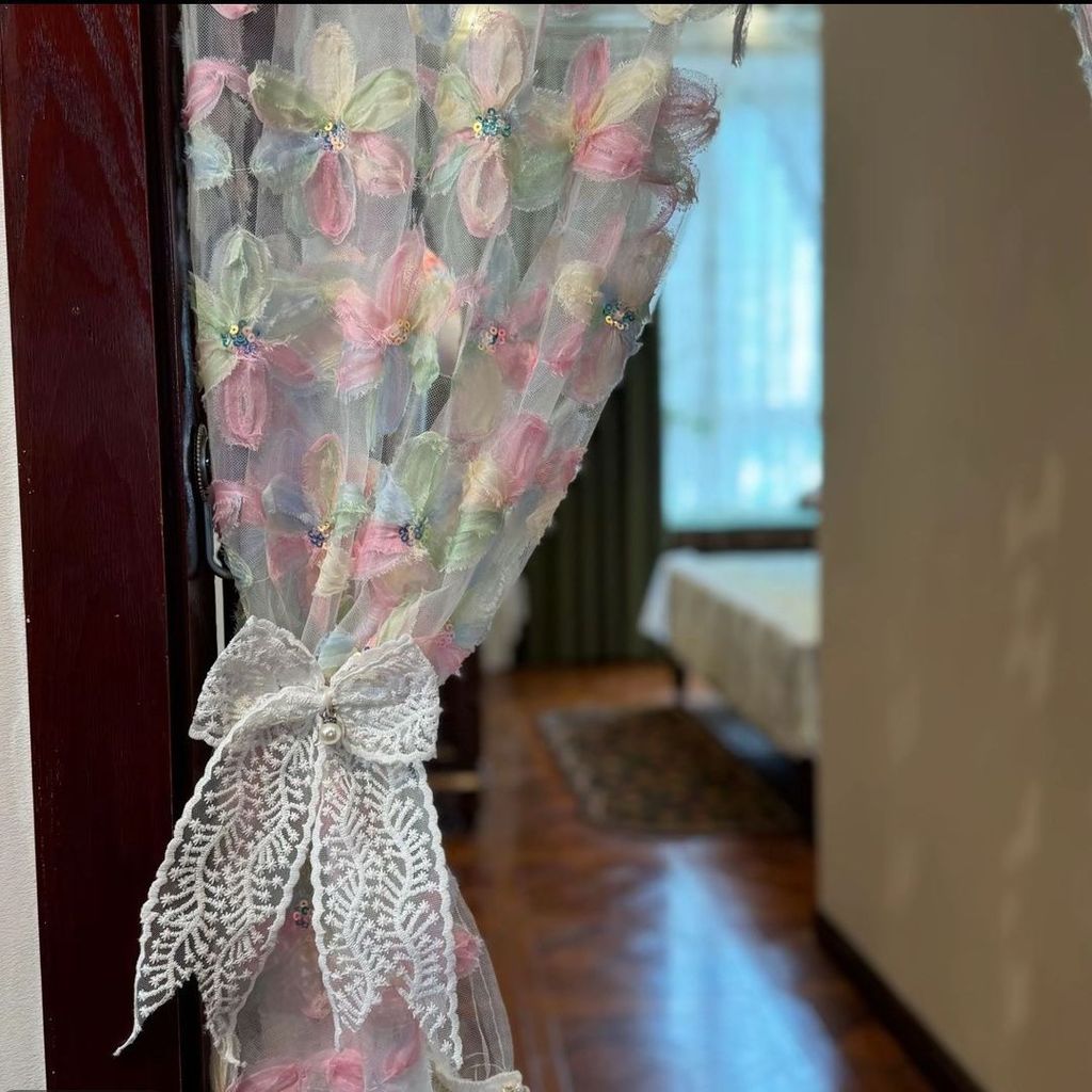 ❤️Bán chạy❤️Mới Pháp Lãng Mạn Cầm Tay Hoa Đục Lỗ Ren Phòng Ngủ Phân Vùng Cửa Rèm Chống Muỗi Phòng Ngủ Ren Mùa Hè