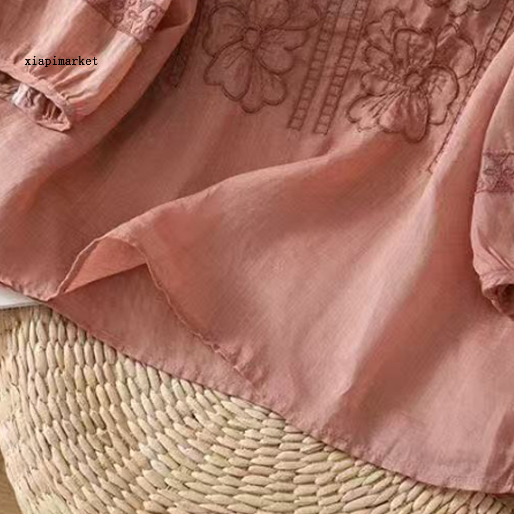 XIA | Áo sơ mi nữ bohemian họa tiết retro cổ chữ V, tay 3/4, vải mềm mại thoáng khí, phù hợp cho kỳ nghỉ