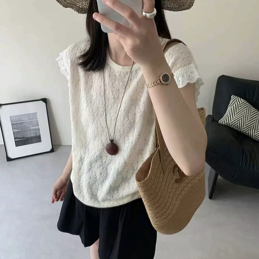 Áo thun nữ ngắn tay dệt kim, form ôm vừa vặn, phù hợp mùa hè
