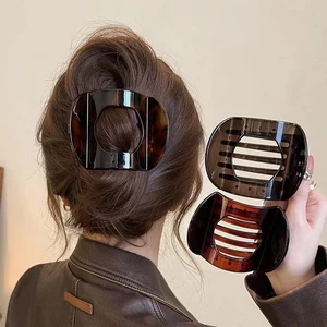 Kẹp Tóc Retro Hình Rùa và Cá Mập, Xu Hướng Mới 2024, Dành Cho Nữ