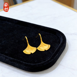 Bông tai lá bạch quả vàng mới phong cách Trung Quốc, ánh sáng sang trọng, phù hợp với người đi làm