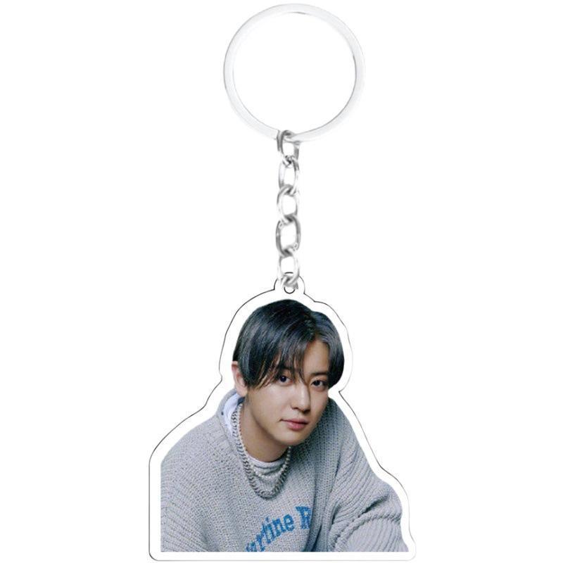 Móc Khóa Hai Mặt In Hình Thành Viên Nhóm Nhạc EXO